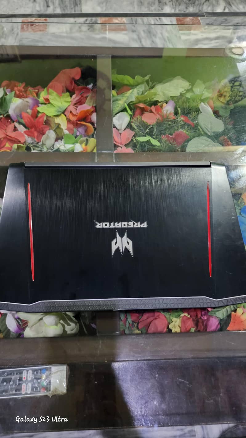 acer predator helios 4