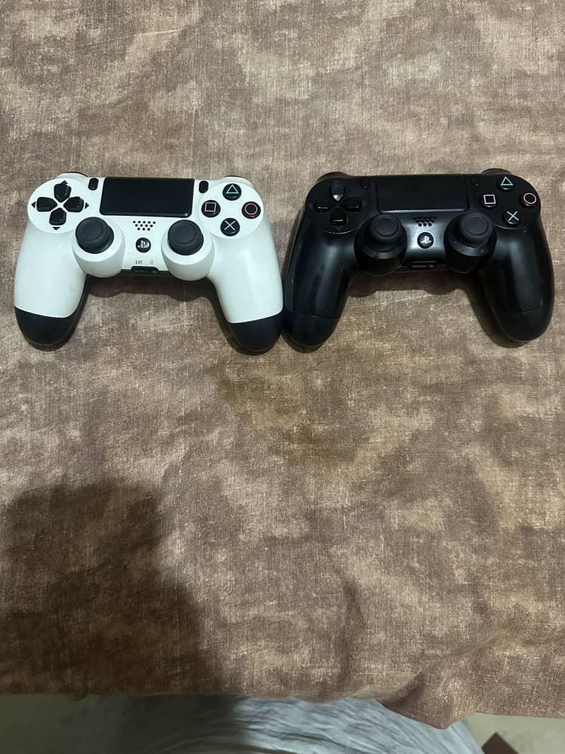 Ps4 Controllers 0