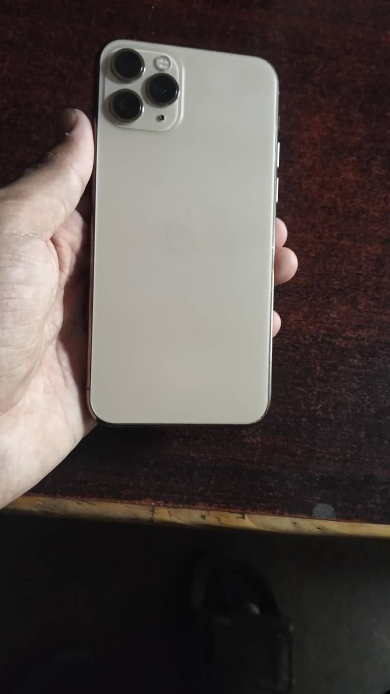 Apple iPhone 11 Pro 0