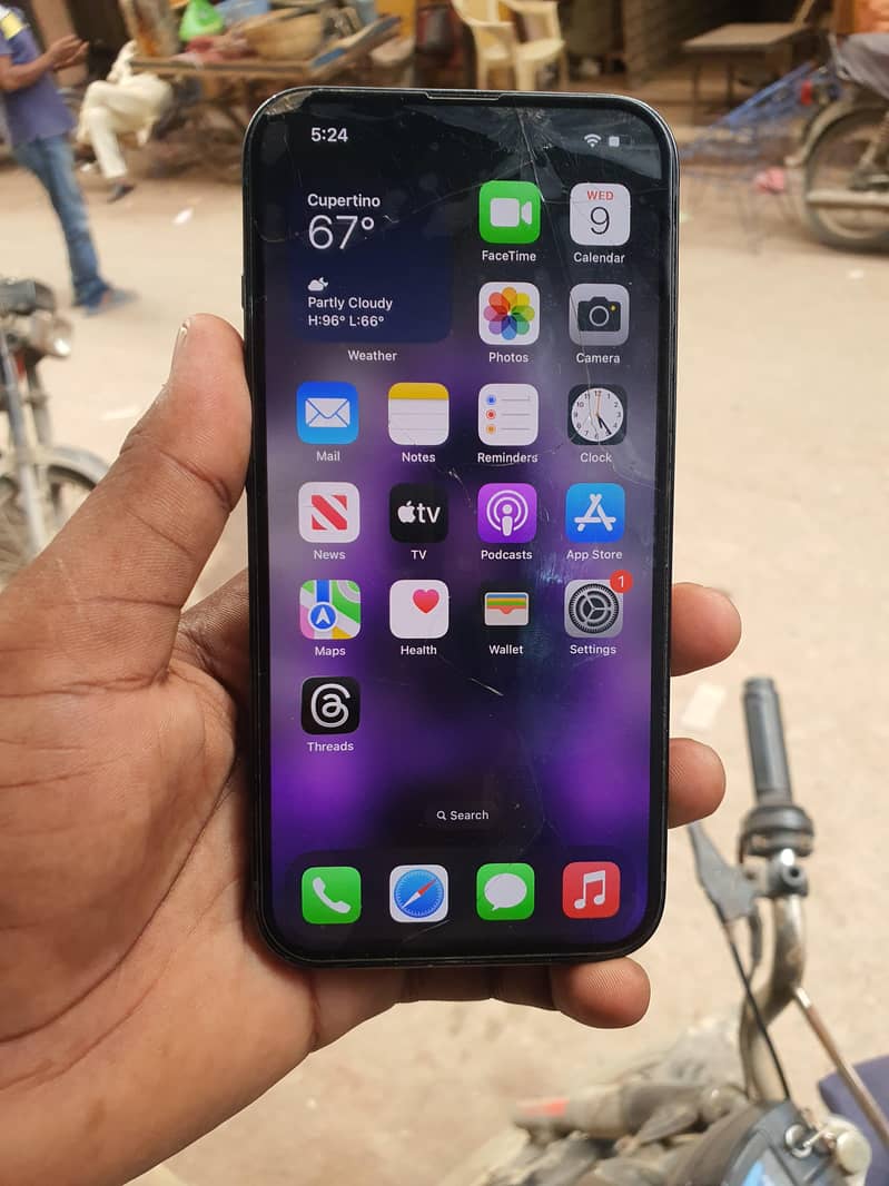 Apple iPhone 14 1