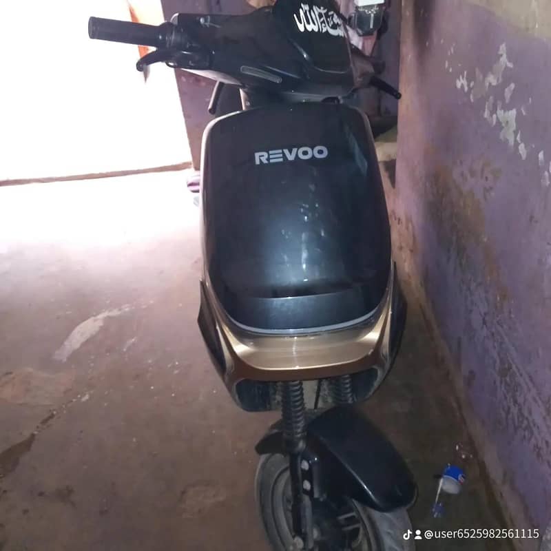 revoo a11 0