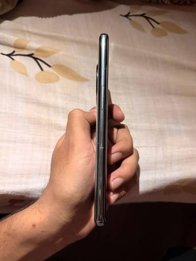 One Plus 11 5G (Unlocked)