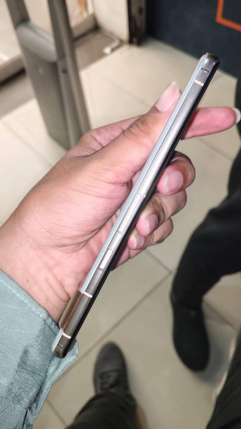 Google Pixel 7 Pro 4