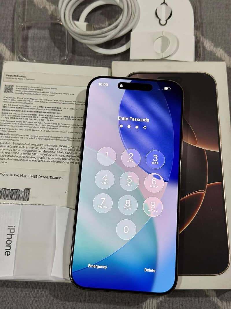 iPhone 16 Pro Max 3
