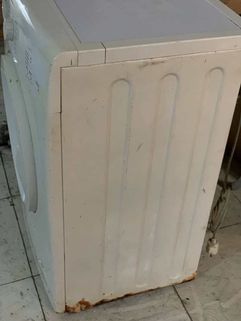 Front load washing machine 1
