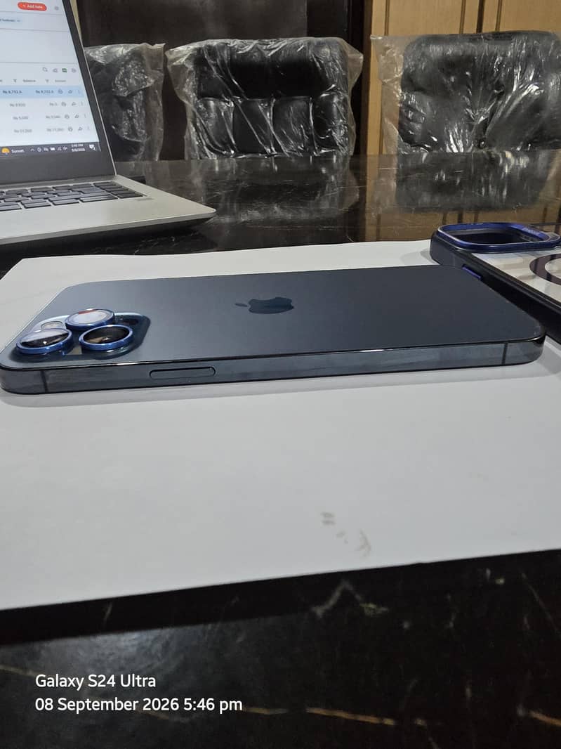Apple iPhone 12 Pro Max 8
