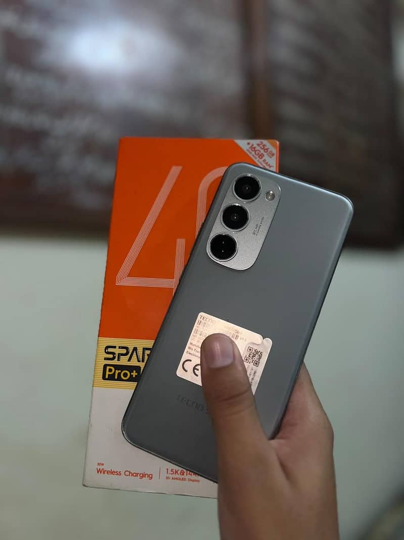 Tecno Spark 40 Pro Plus 0