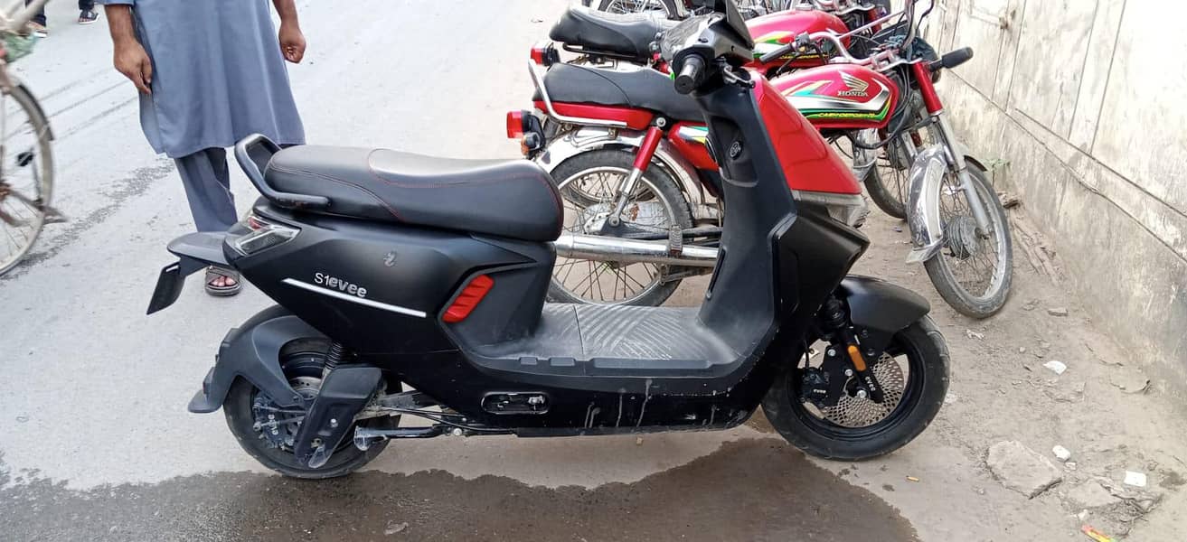 Evee S1 10