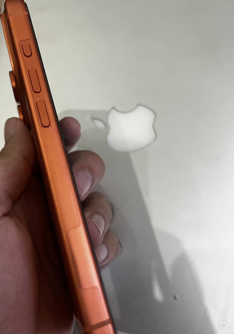 Apple iPhone 17 Pro 4