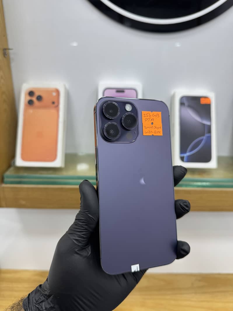 iPhone 14 Pro Max 0