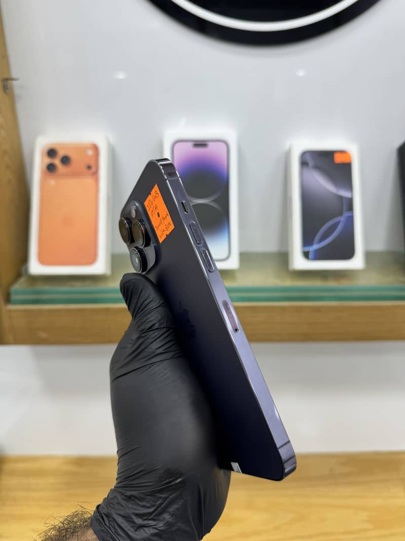 iPhone 14 Pro Max 4