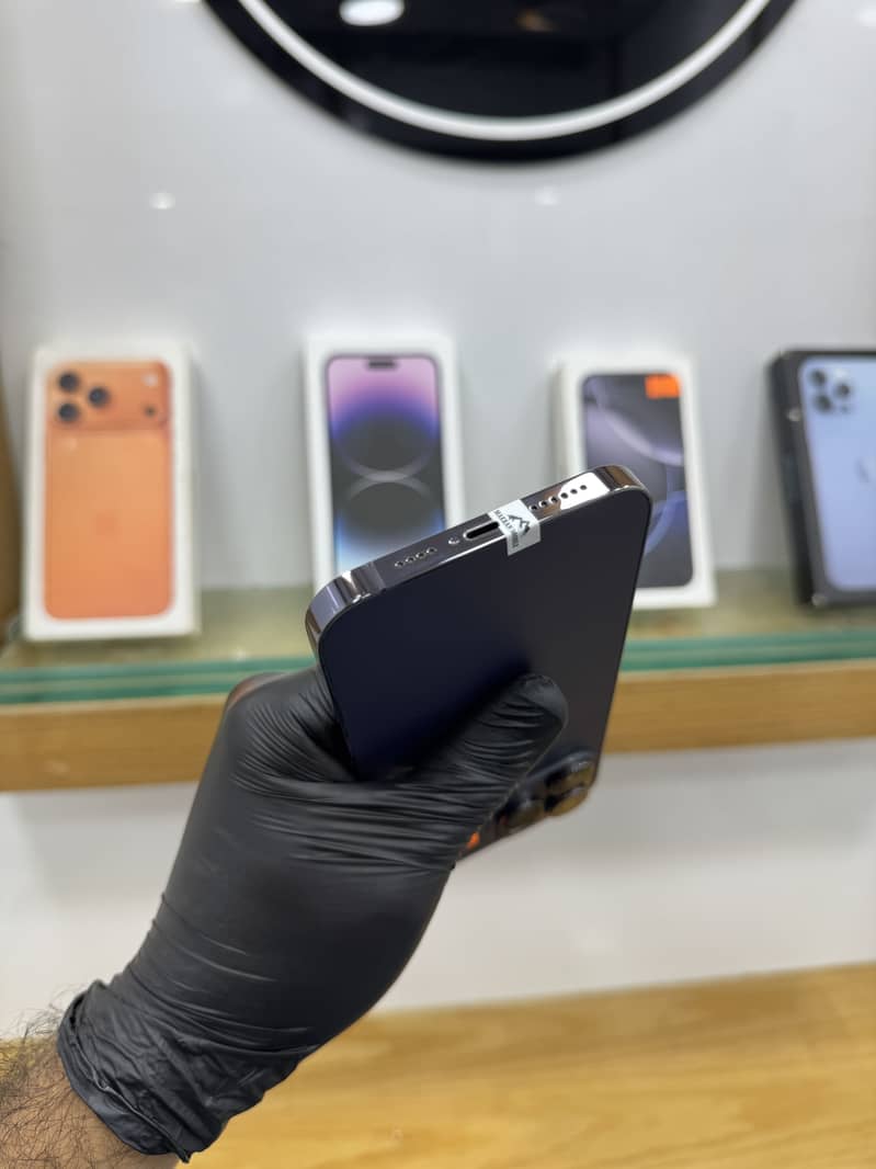 iPhone 14 Pro Max 5