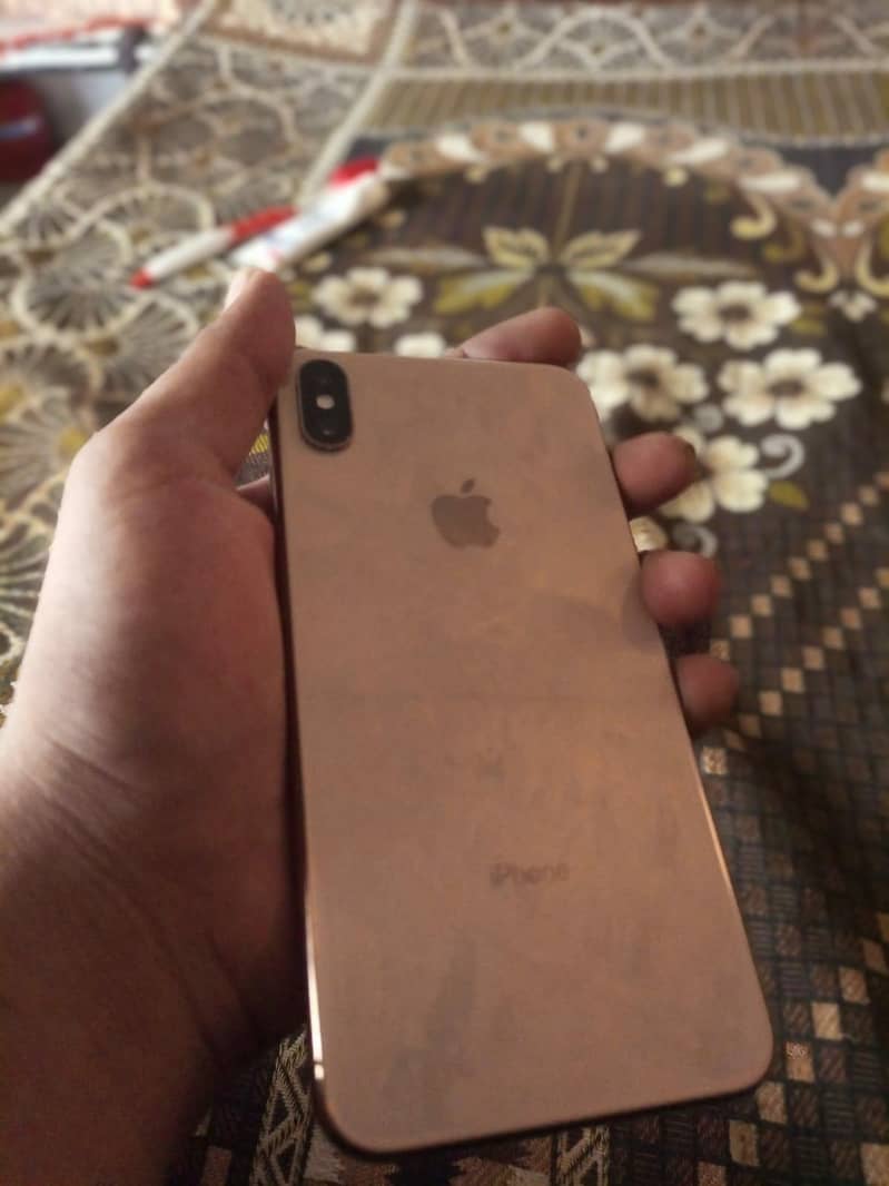 iphone xsmax 1