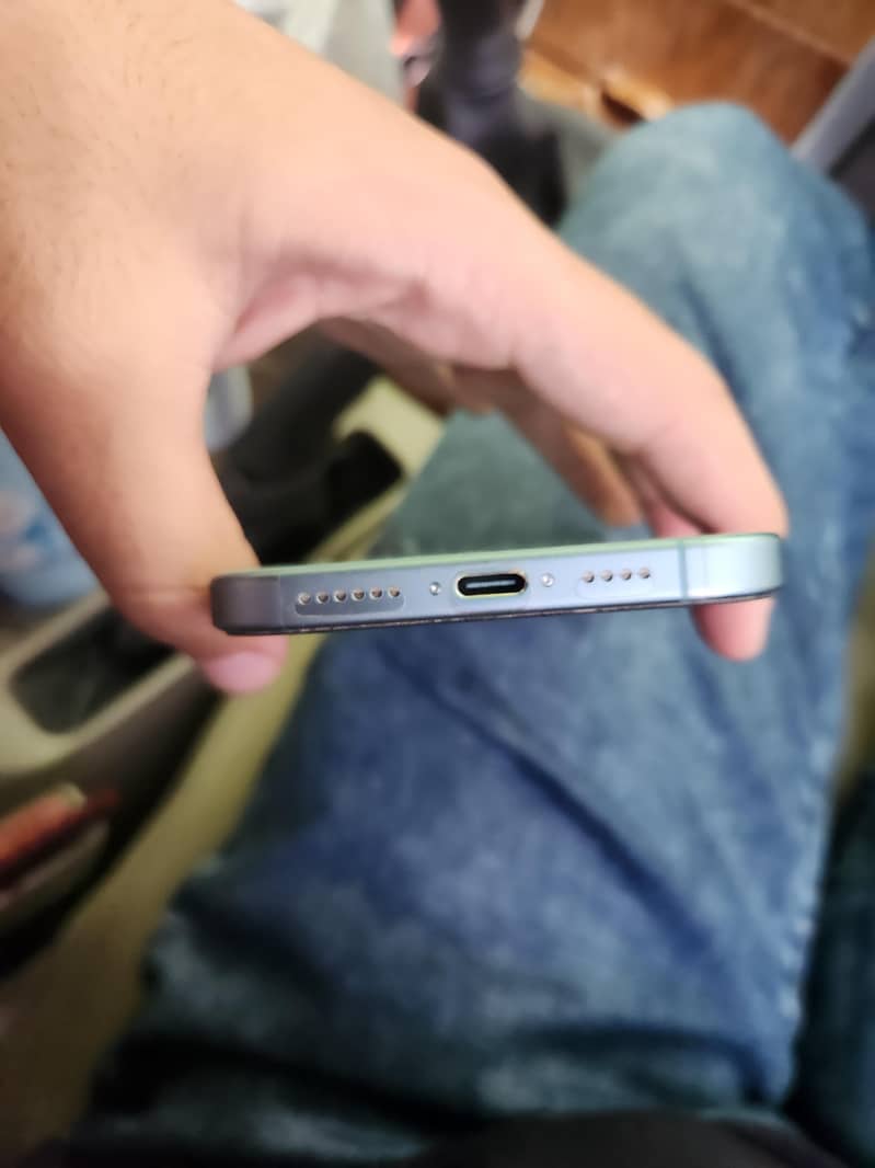 iPhone 16 Plus-jv 4