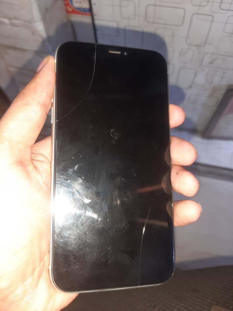 Apple iPhone 11 1