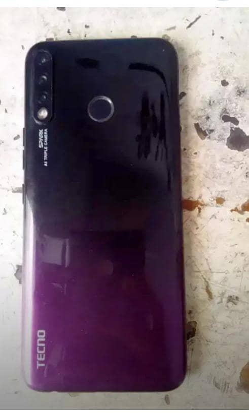 Tecno Spark 4 0