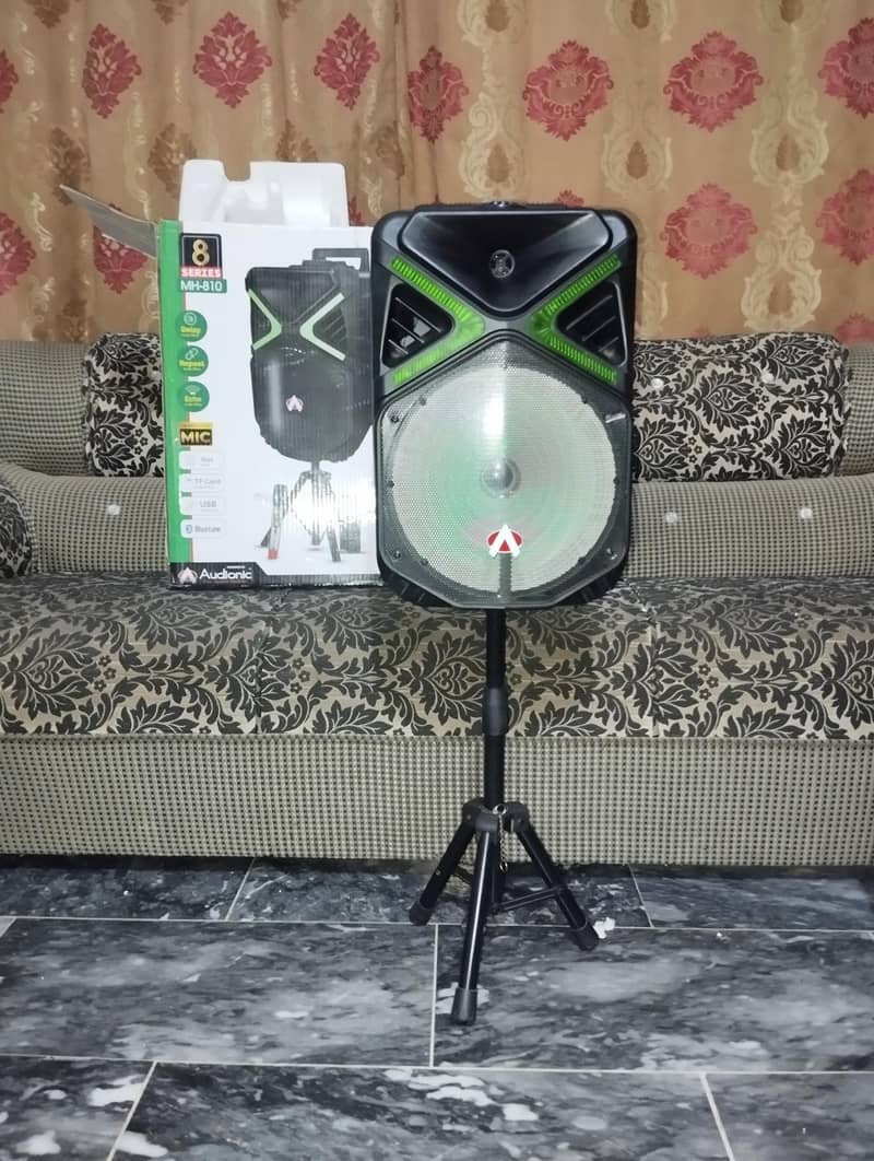 Audionic series Mh-810 5