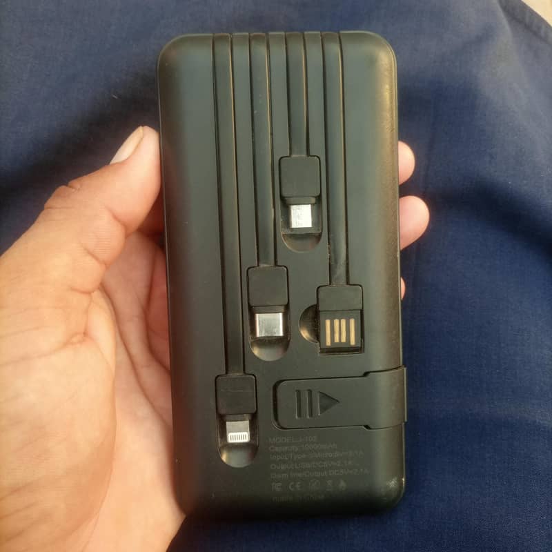 Apple iPhone X 4