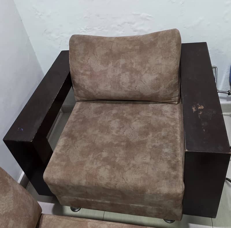 9 seater 3