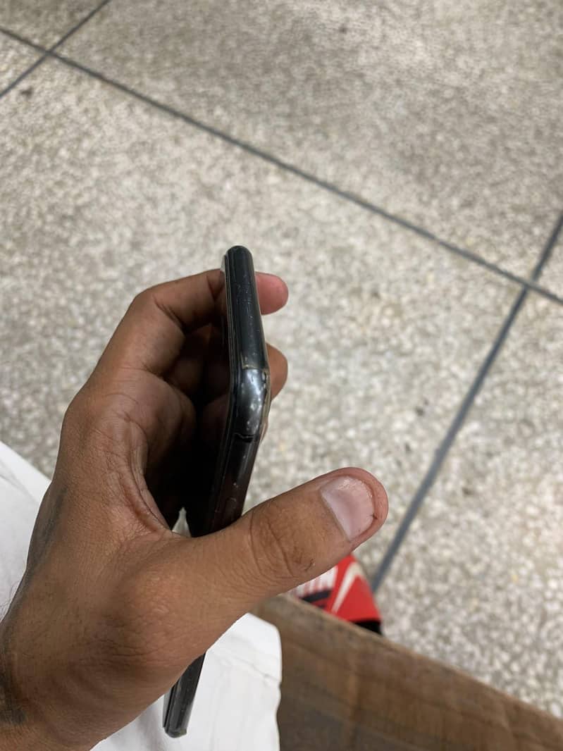 Apple iPhone 8 Plus 2