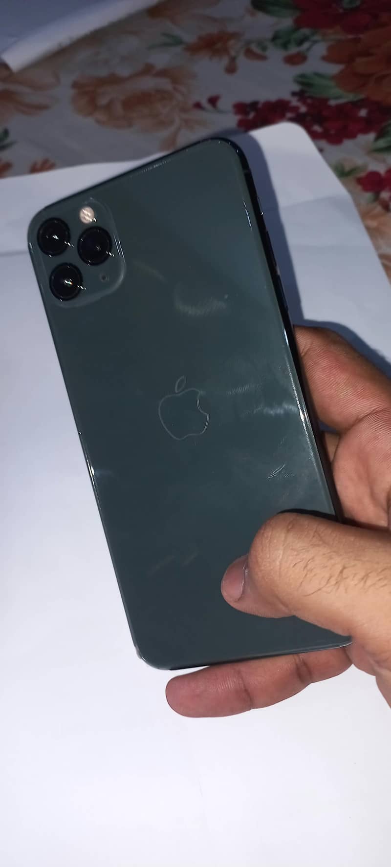 Apple iPhone 11 Pro Max 2