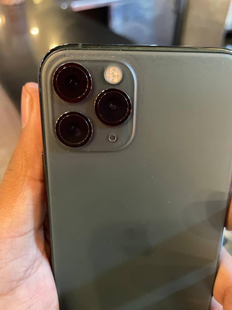 Apple iPhone 11 Pro 1