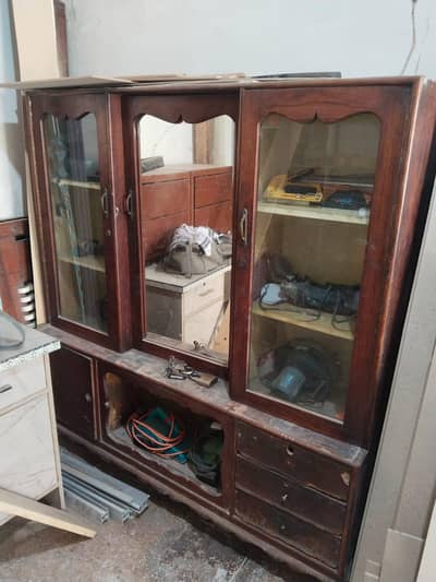 Dressing table
