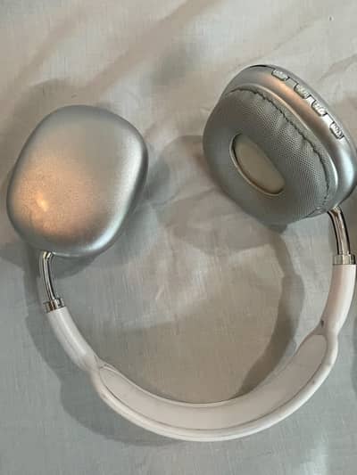 Apple AirPods Max Headphones