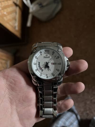 Sveston original watch with box and warranty card