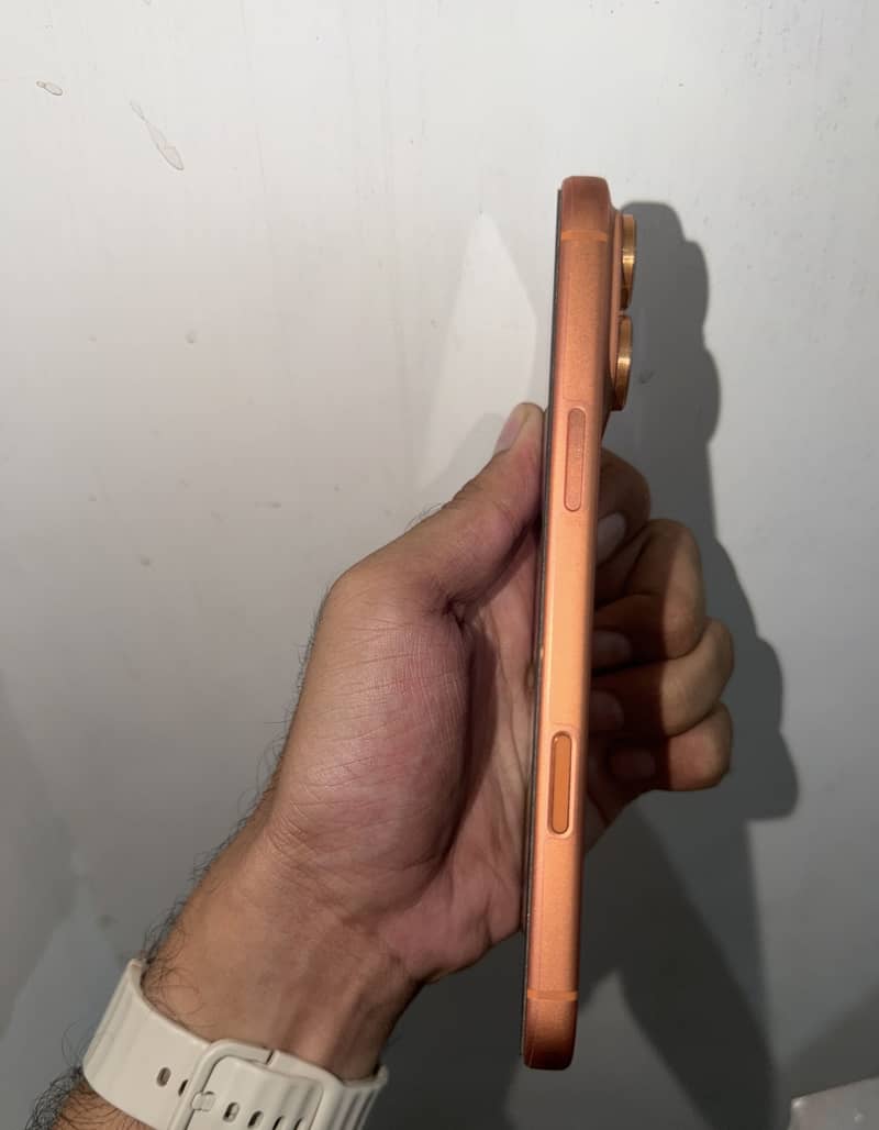 Apple iPhone 17 Pro Max (256 GB) For Sale 1