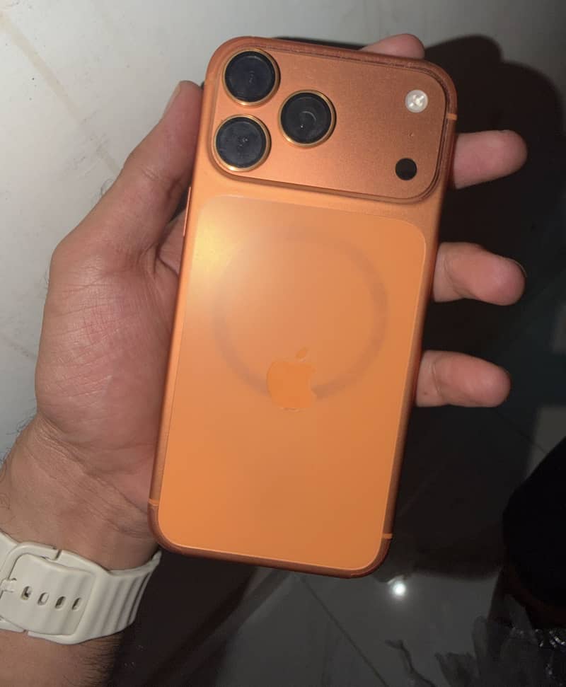 Apple iPhone 17 Pro Max (256 GB) For Sale 2