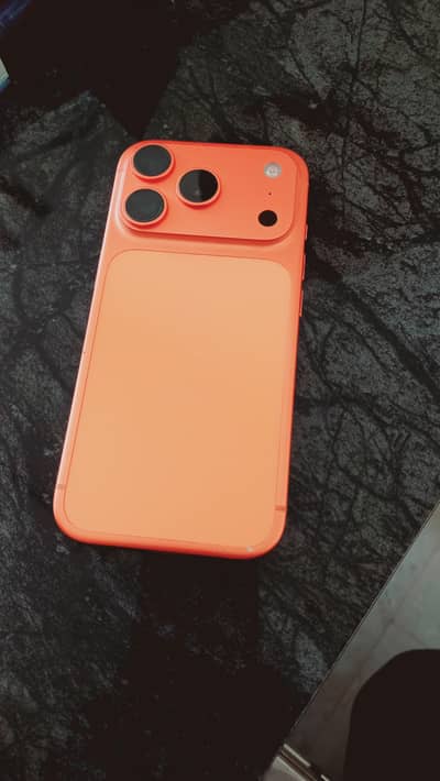 iPhone 17 Pro 256 Gb 100% Battery health Scratchless
