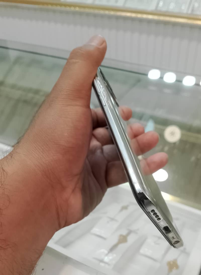 Realme 8 4