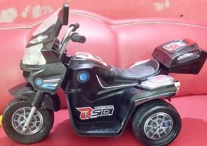 3-wheel kids' 3 years electric ride-on toy motorcycle rechargeable