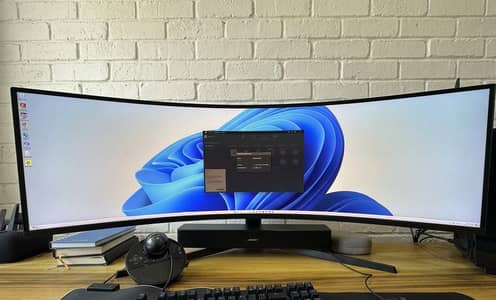 Samsung Odyssey G9 49" 240Hz 5120x1440 1000R Curved Gaming Monitor