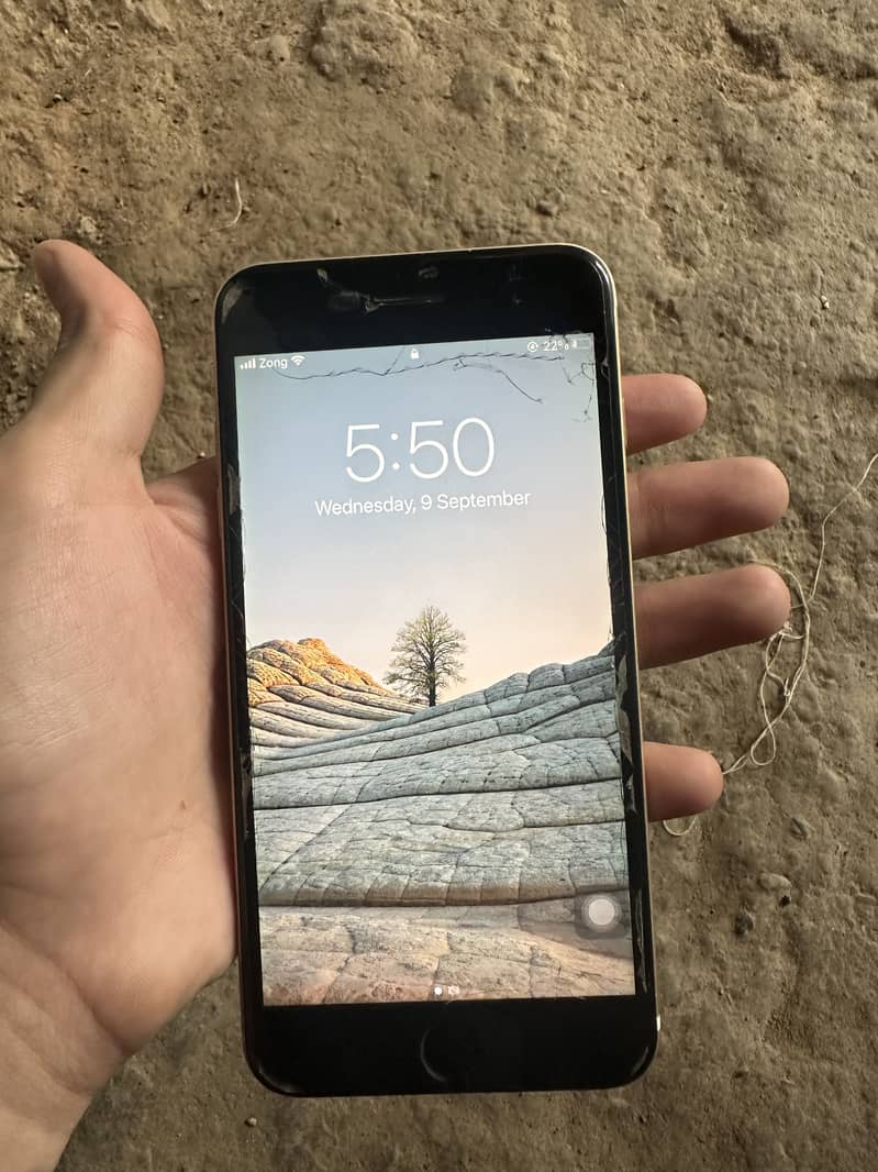 Apple iPhone 7 Plus 1