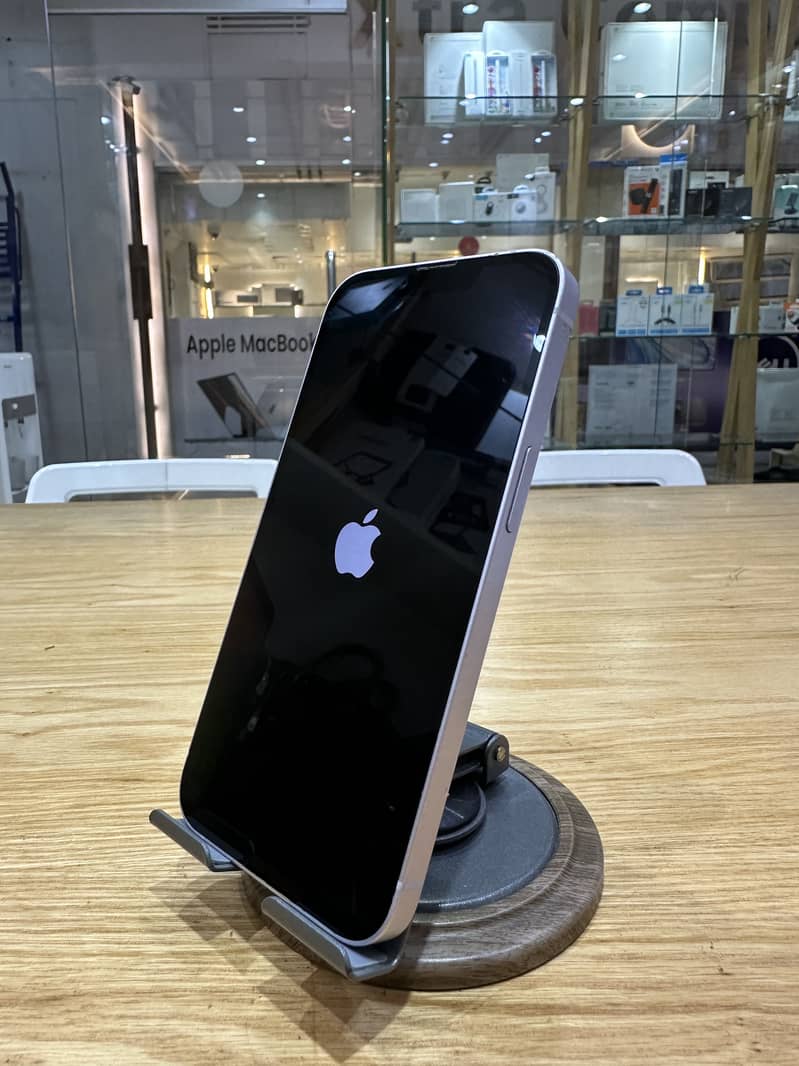 Apple iPhone 14 0