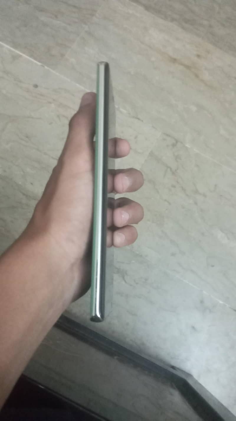 Tecno Spark 20 Pro Plus 0