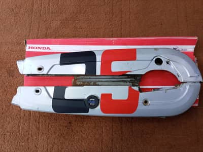 Honda CD70 Chaincover