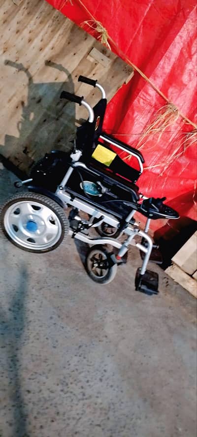 electric wheelchair