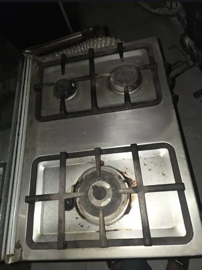 4 burner gas cooking range with oven