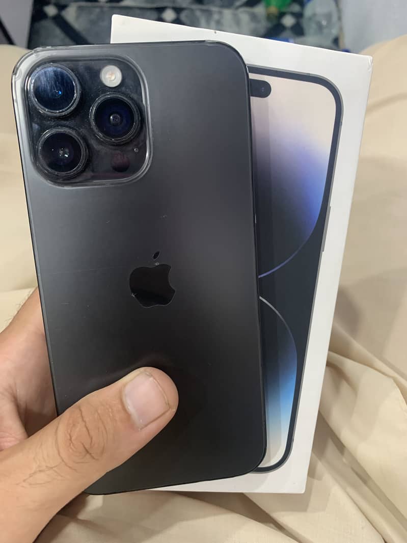 Apple iPhone 14 Pro Max 11