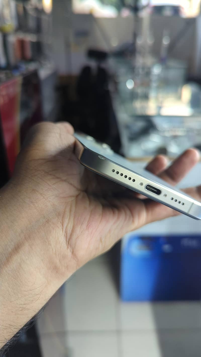 iphone 15 Pro PTA 2