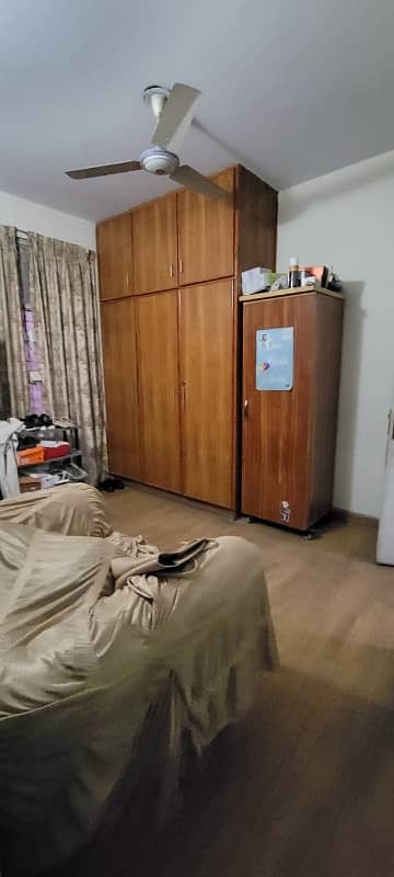 1 Kanal House For Sale In Cavalry Ground