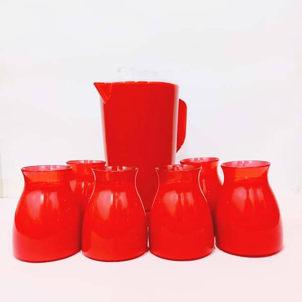 Jug And With 6 Glass