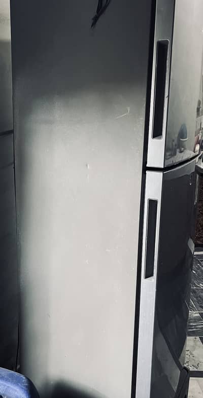 Haier Refrigerator HRF-276