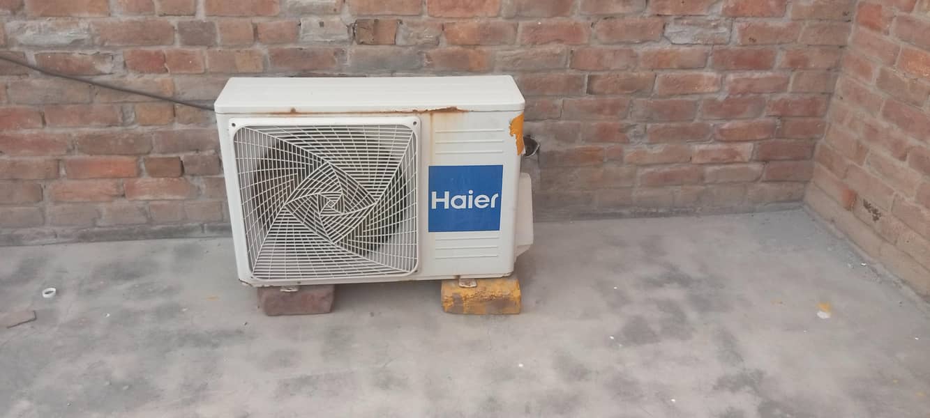 good condition ac 2