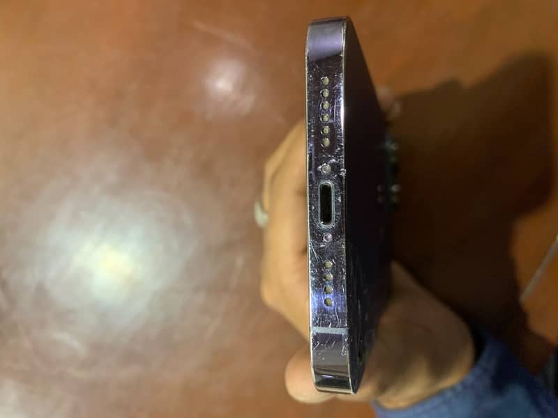 Apple iPhone 14 Pro Max 5