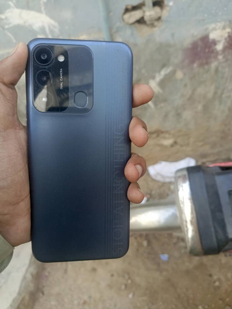 Tecno Spark 8C 1