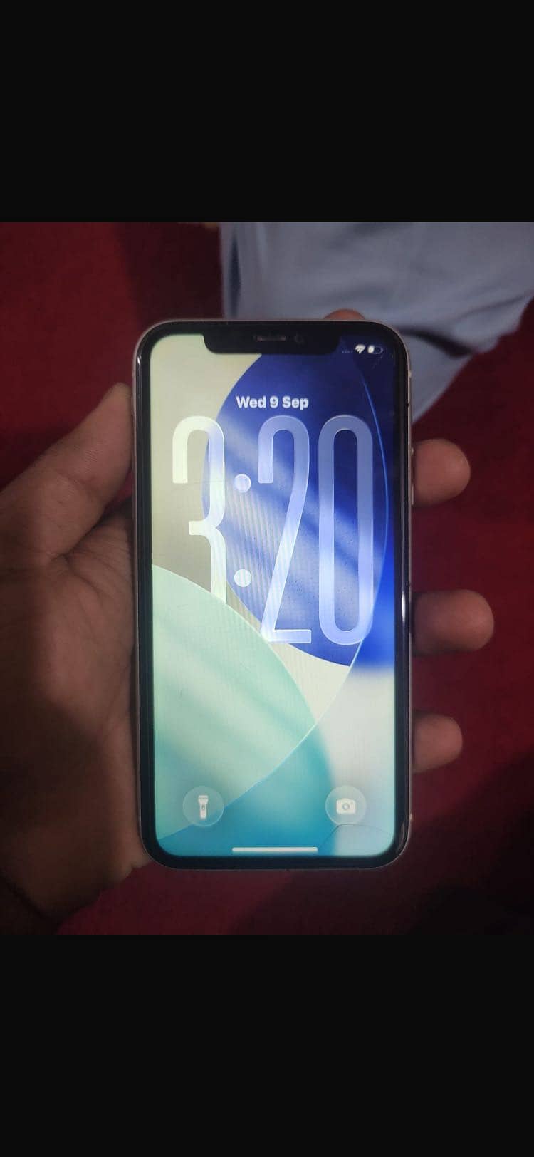 Apple iPhone 11 4